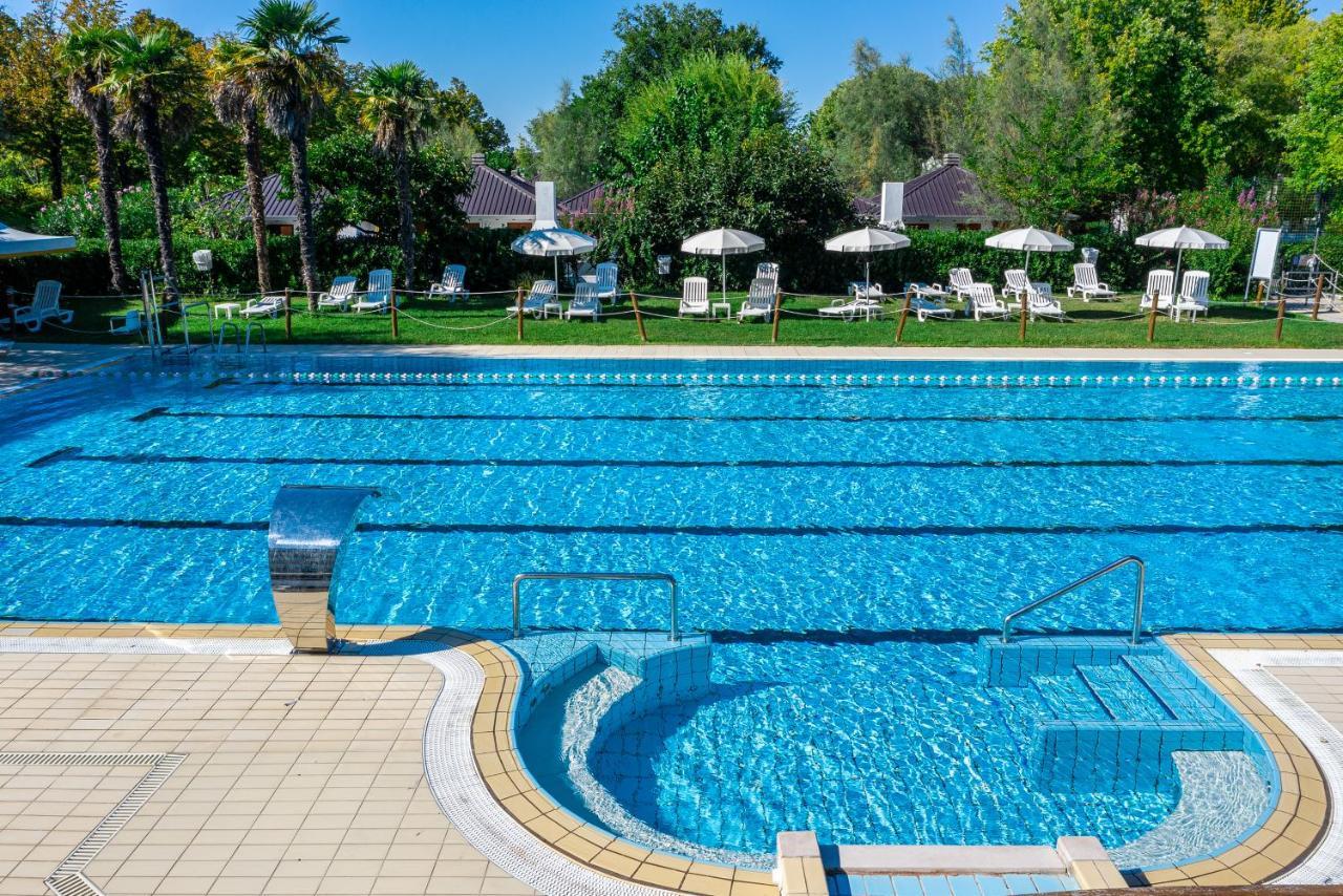 Villaggio Los Nidos リニャーノ・サッビアドーロ エクステリア 写真